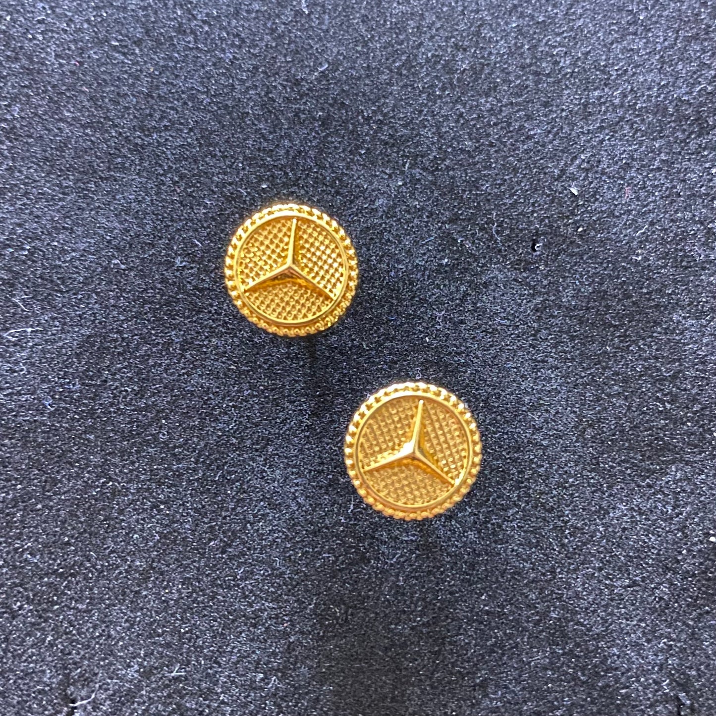 BJ EMBLEM PEARS