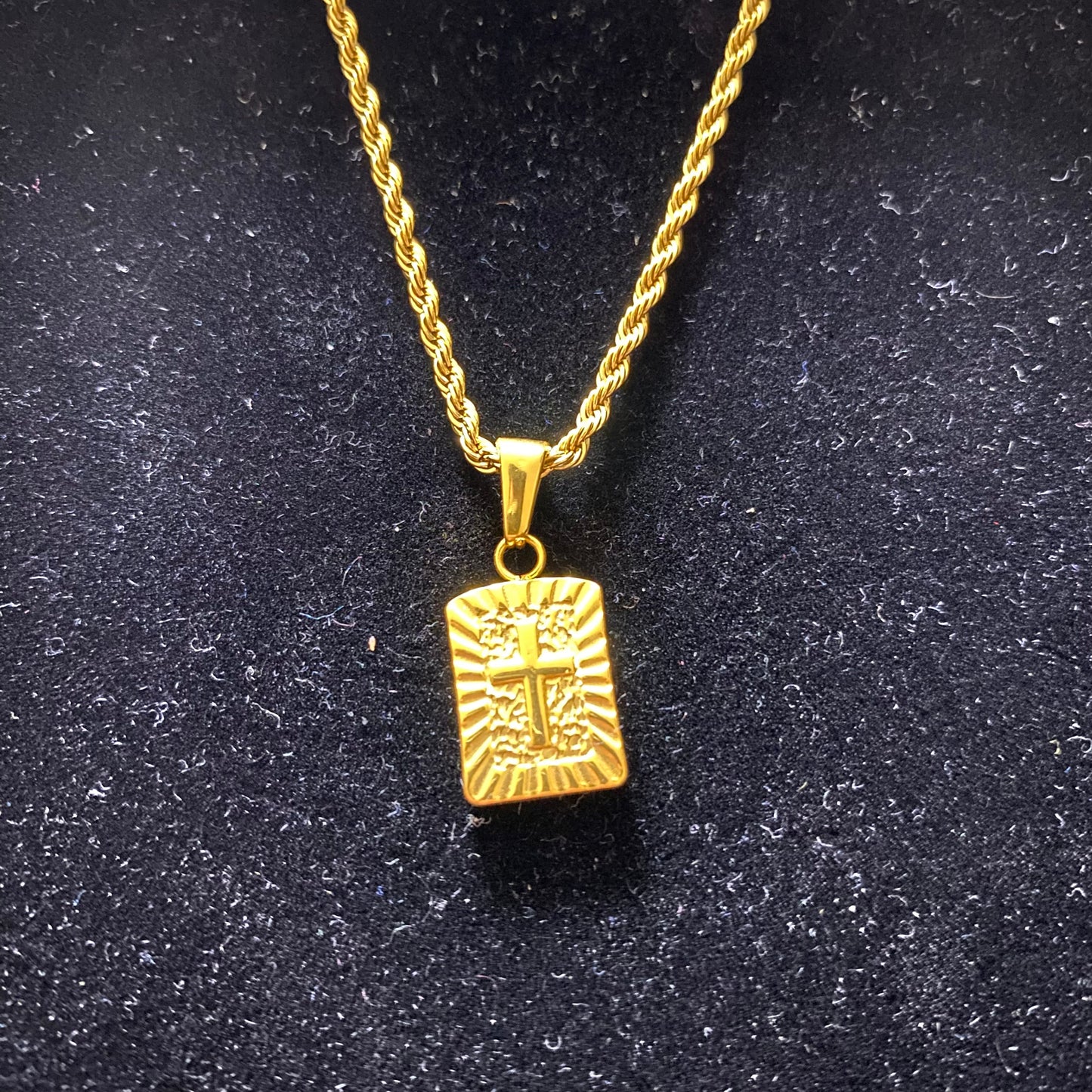 BJ CROSS PLATE PENDANT